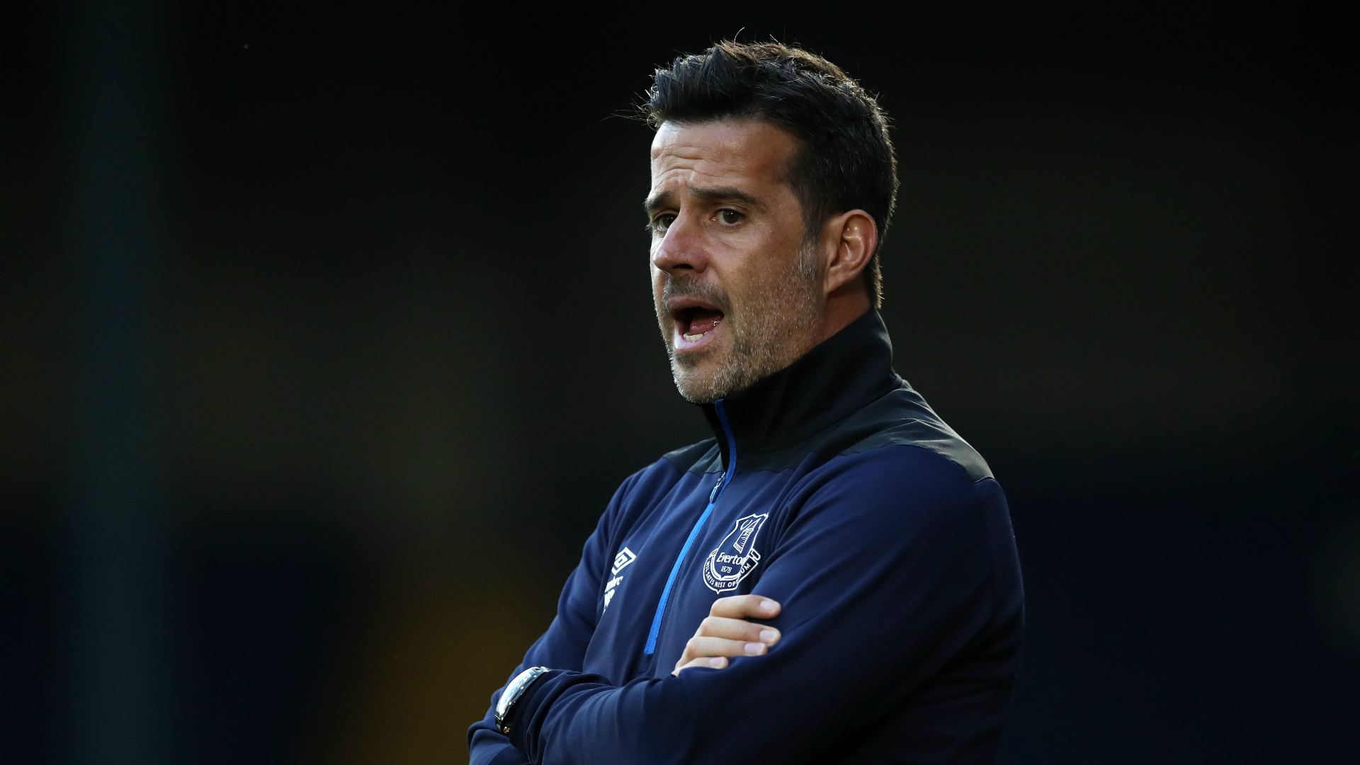 己的言论可 己的言论可