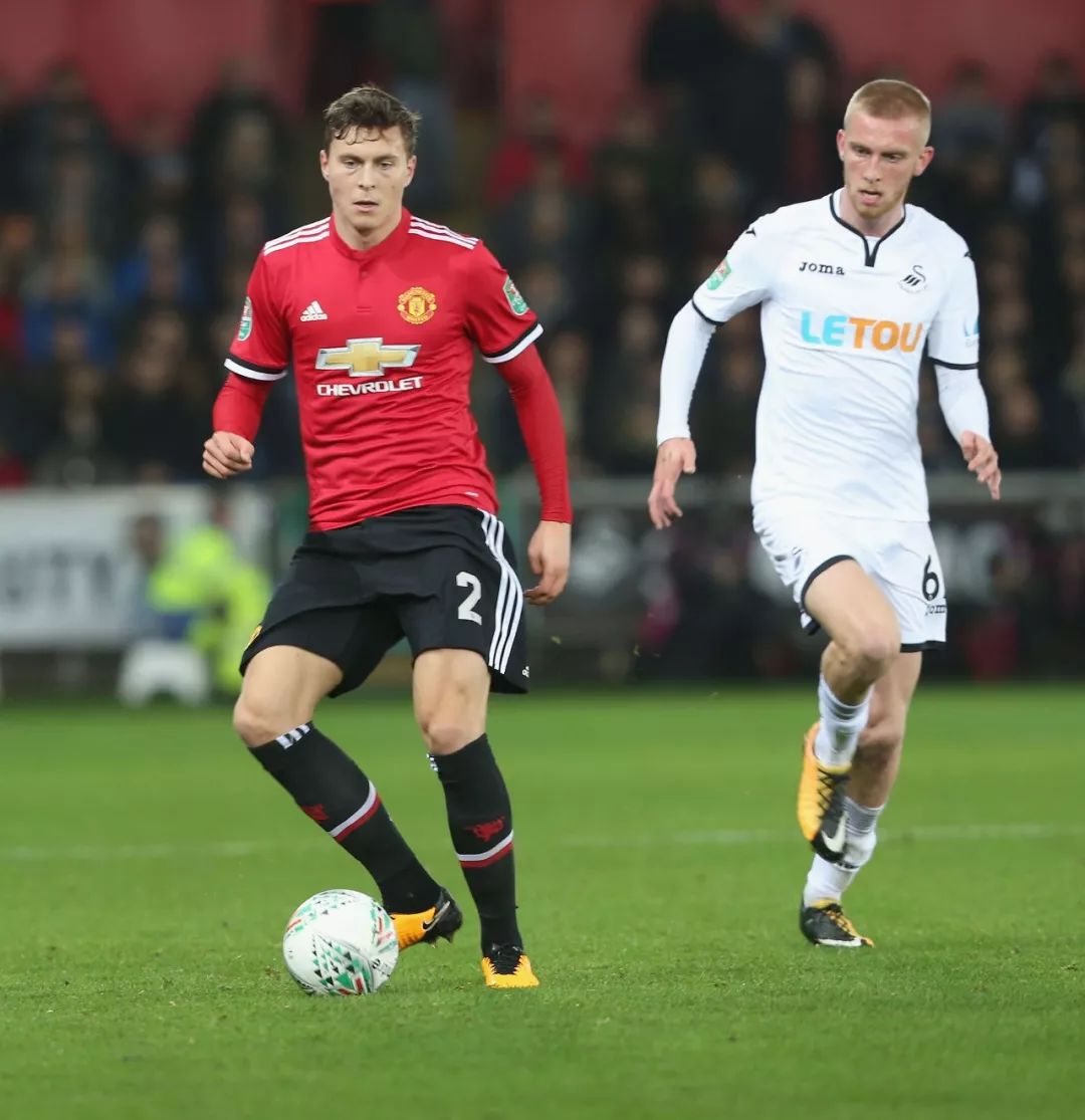 包含着对球 包含着对球