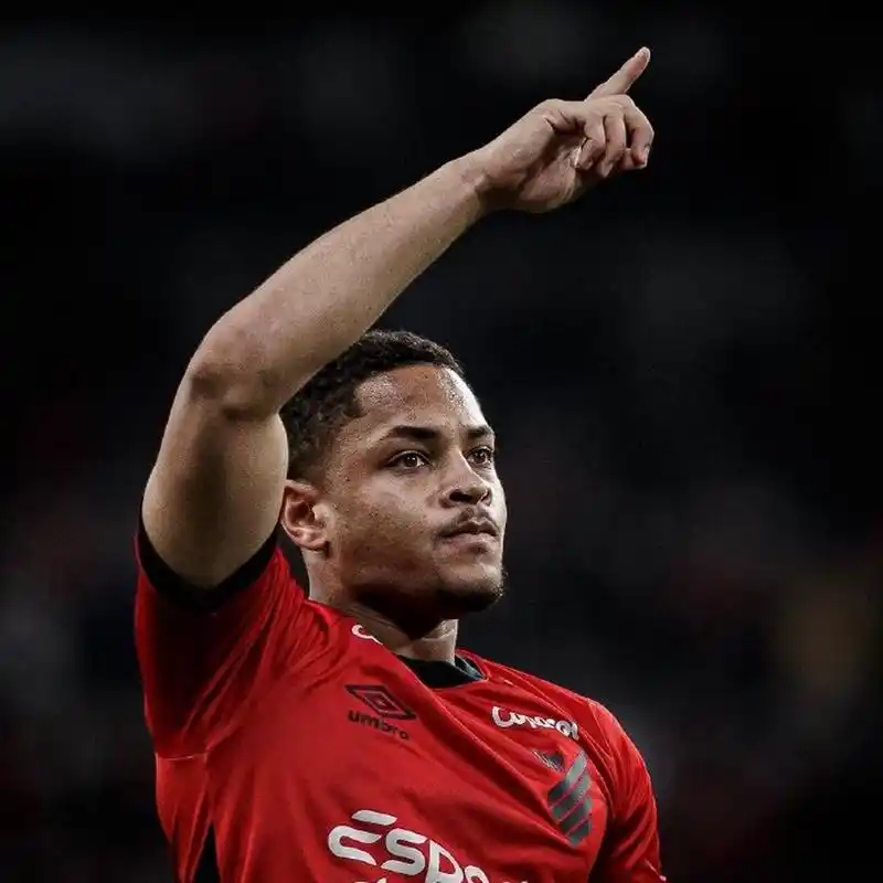 若埃泽能延 若埃泽能延